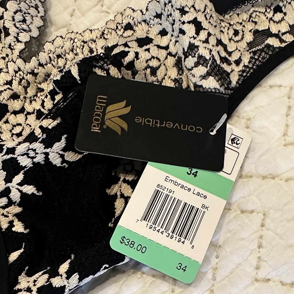 Wacoal Black and Cream Lace Bra - Picture 4 of 4